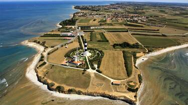 Vue aérienne de la pointe de Chassiron ©Philippe Laplace