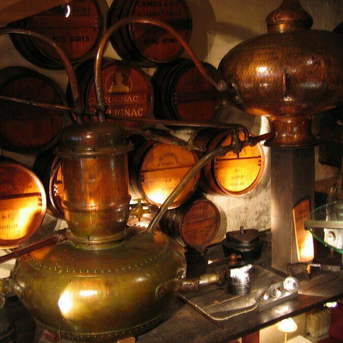 Distillerie de cognac - ©B.Desmier / Charentes Tourisme