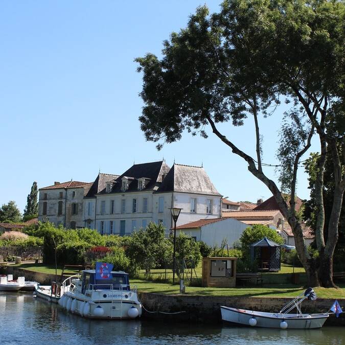 Les quais de Port d'Envaux